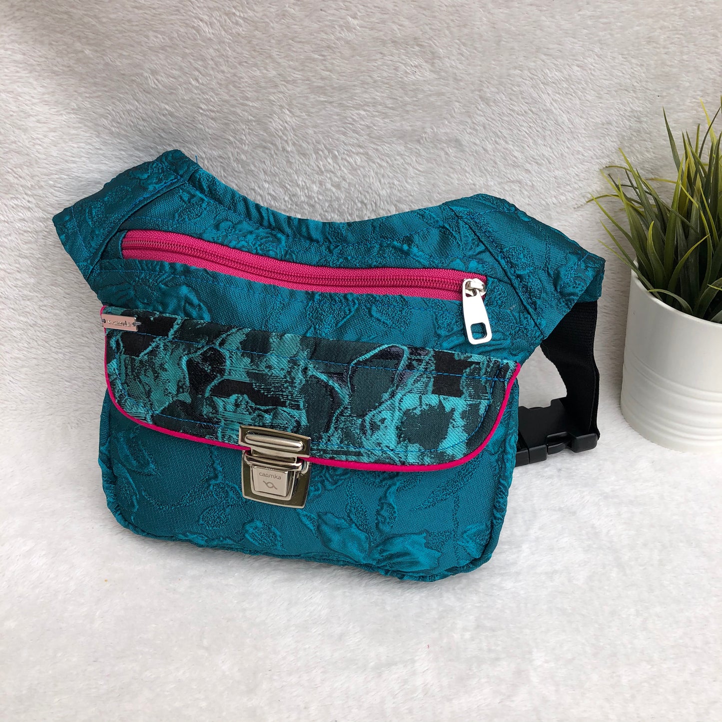 Special Silk Nature Exclusive Piece No. 9382