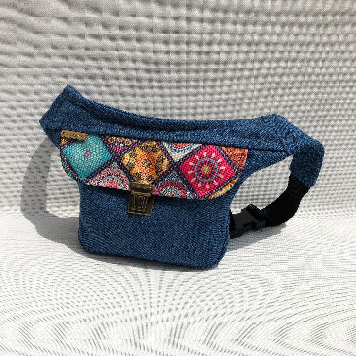 Mini Special Jeans & Mandalas · Pieza Única Núm. 9688