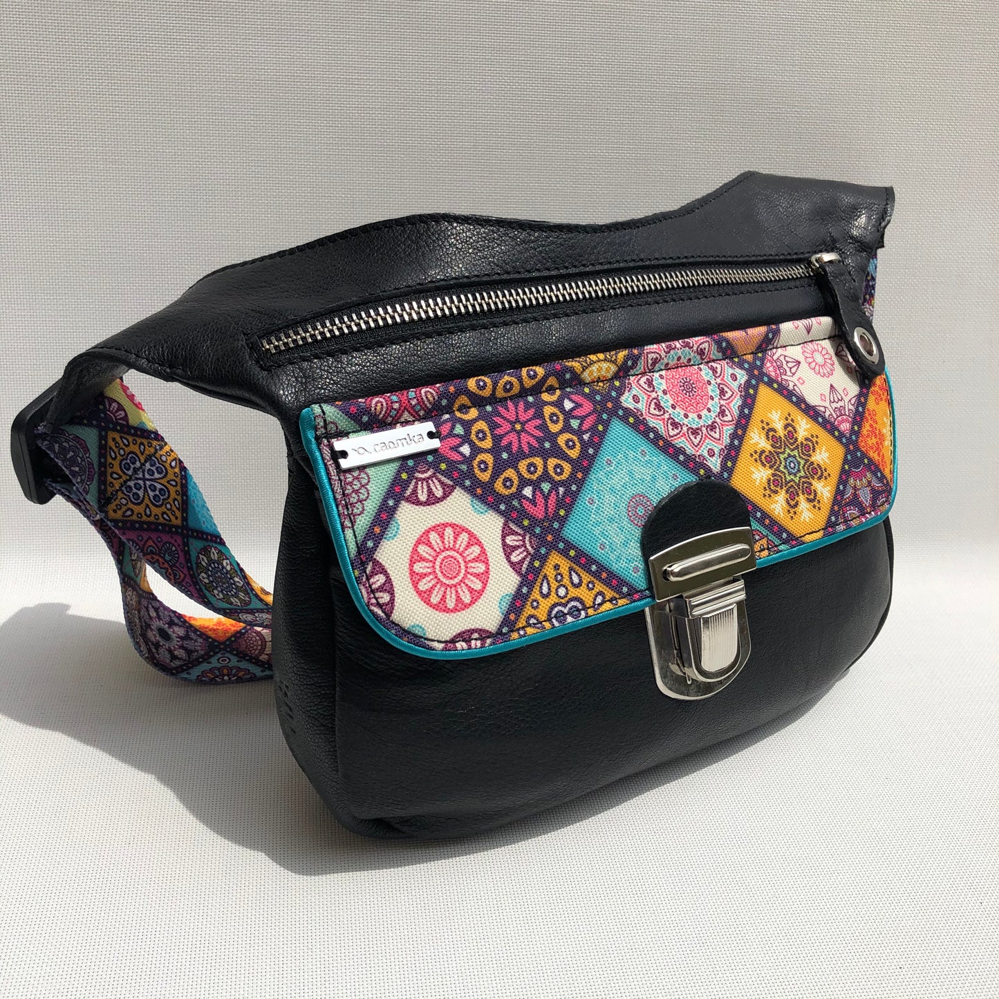 Summer Black & Mandalas · Piel natural BioCuir® · Pieza Única Núm. 9676