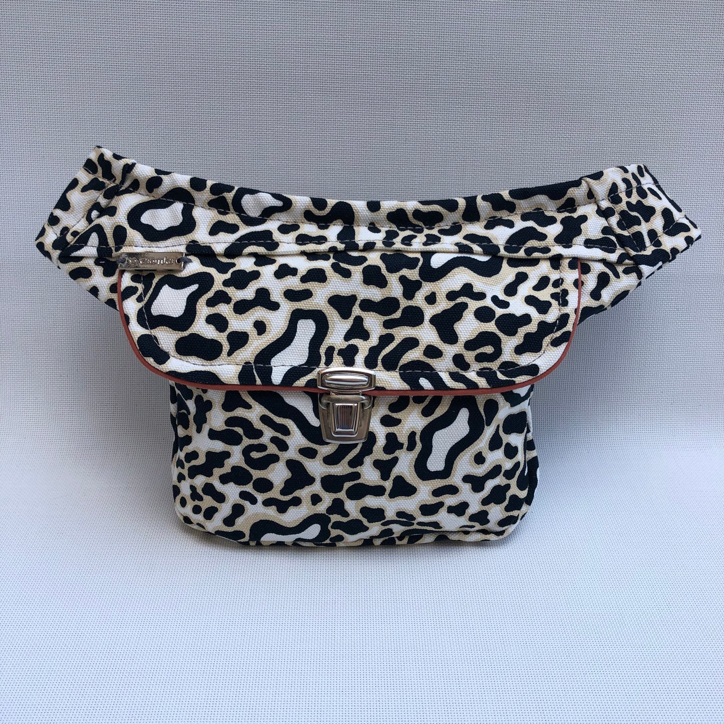 Mini Special Animal Print · Pieza Única Núm. 9734