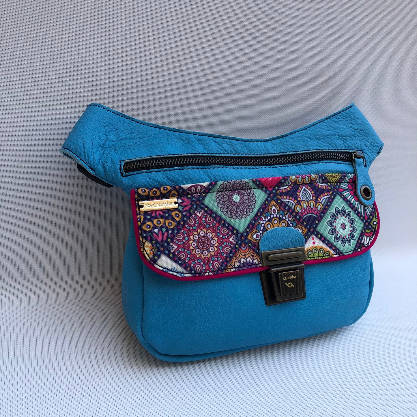 Summer Good Morning Blue & Mandalas · Piel natural BioCuir® · Pieza Única Núm. 9754