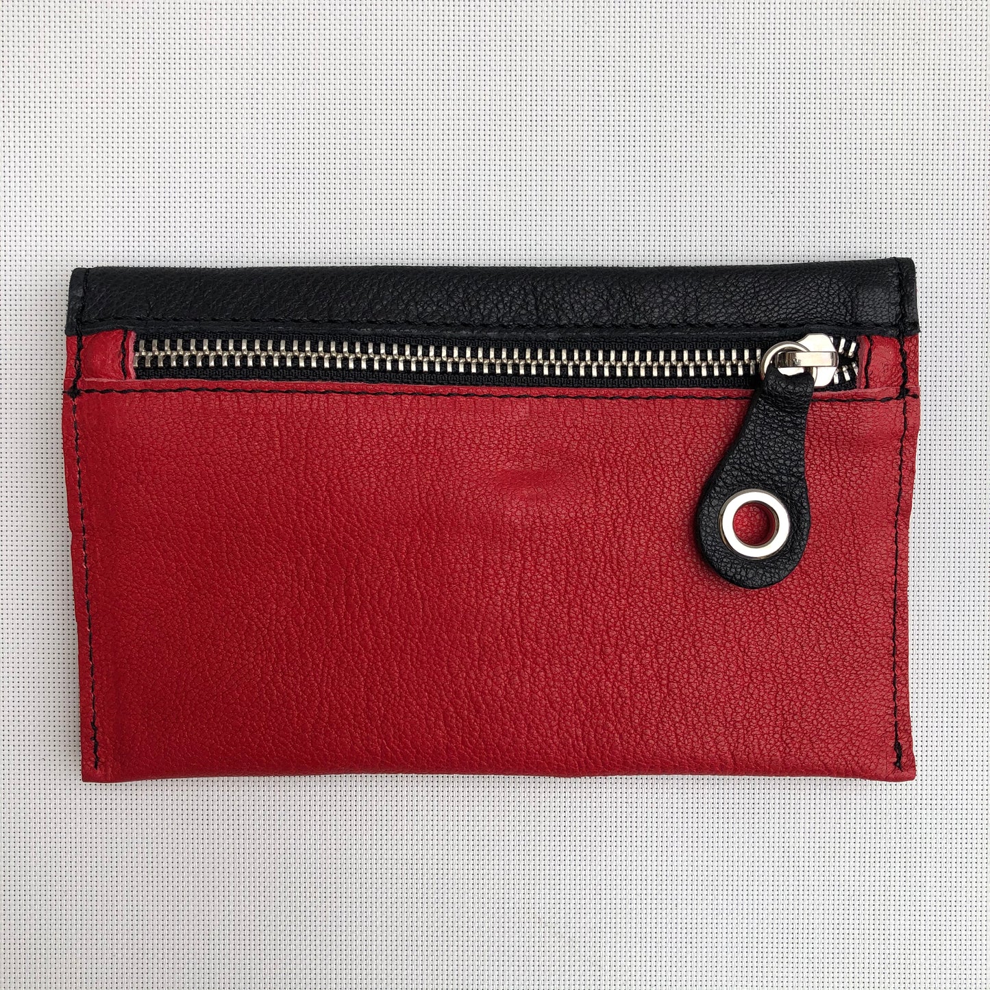 Monedero Plano CAOMKA · Piel natural BioCuir® · Pieza Exclusiva Núm. 9984