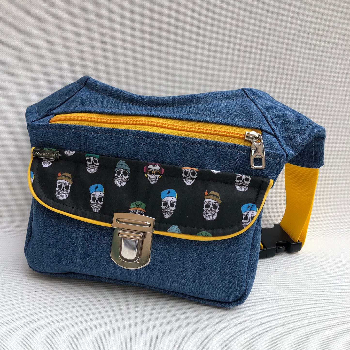 Special Jeans & Skulls Unique Piece No. 9897