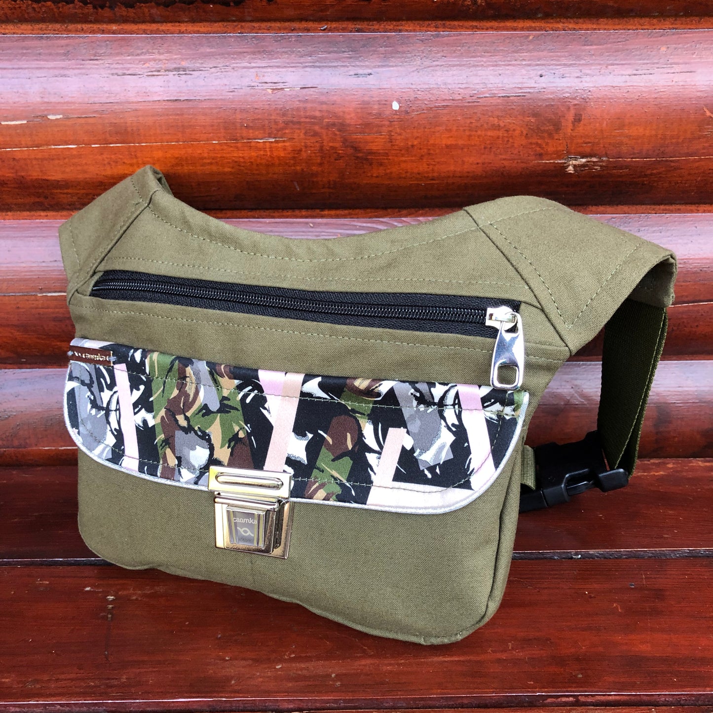 Modern Camouflage & Silver Unique Piece No. 10.038