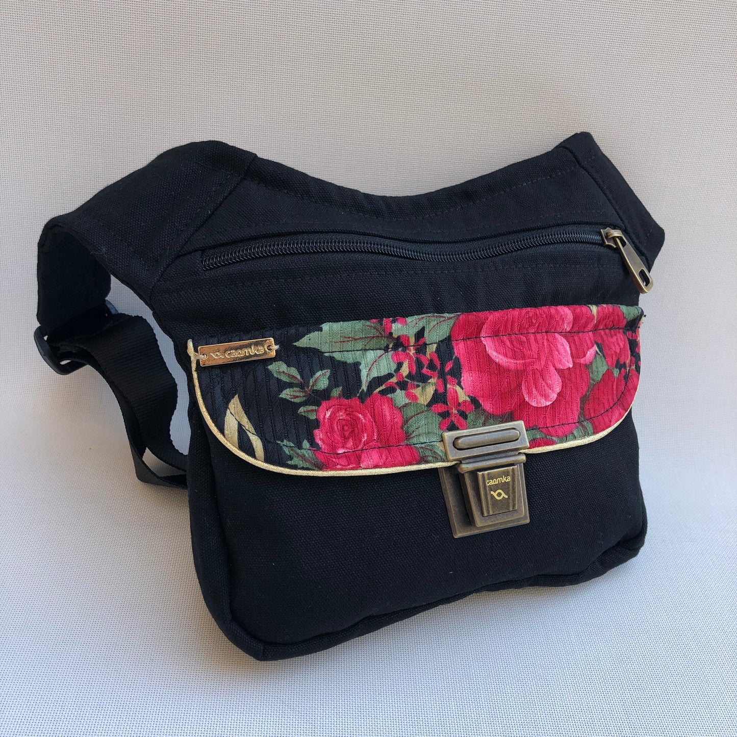 Special Black & Flowers + Back pocket Unique Piece No. 10.079