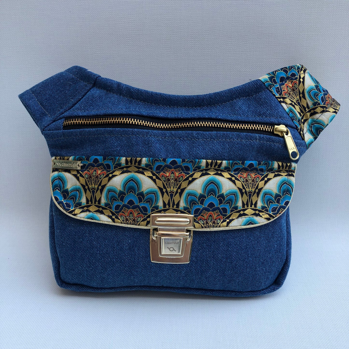 Special Jeans Mandalas Golden Unique Piece No. 10.134