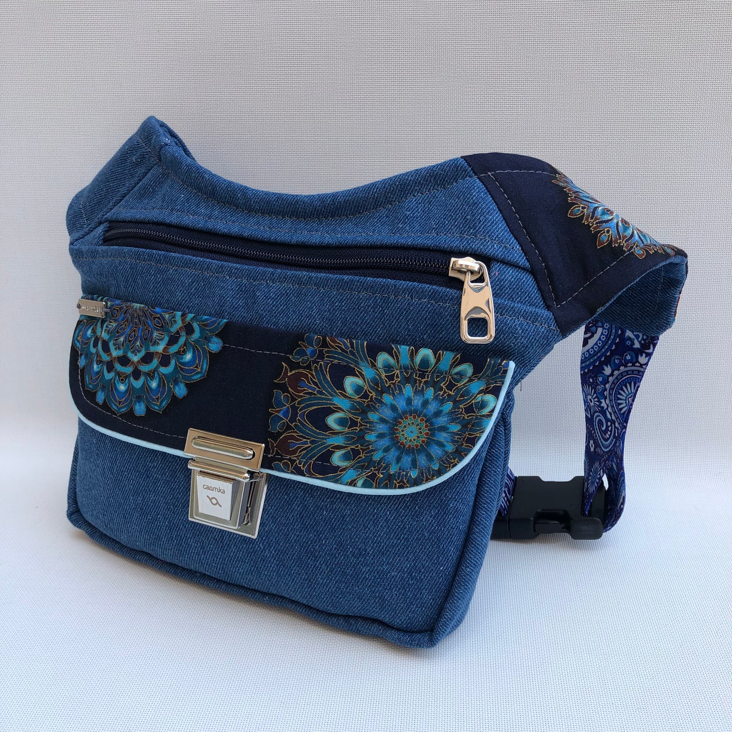 Special Jeans Mandalas Unique Piece No. 10.125