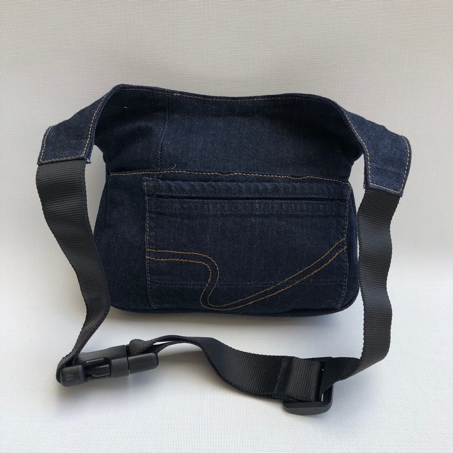 Soft ♻️ Jeans Recycled ♻️ · Pieza Única Núm. 10190