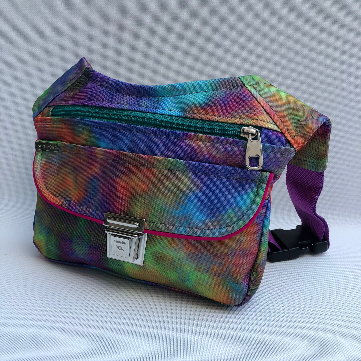 Special Fantasy Colors · Waterproof · Unique Piece No. 10180