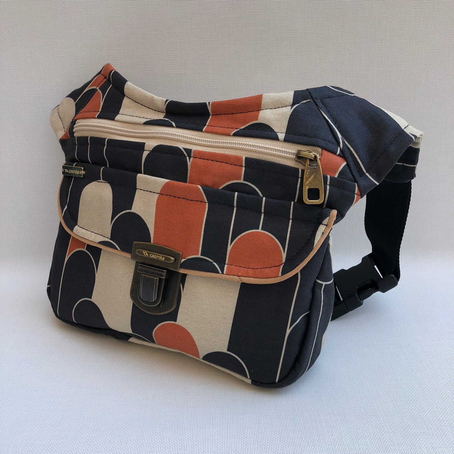 Special Vintage Wink Unique Piece No. 10247