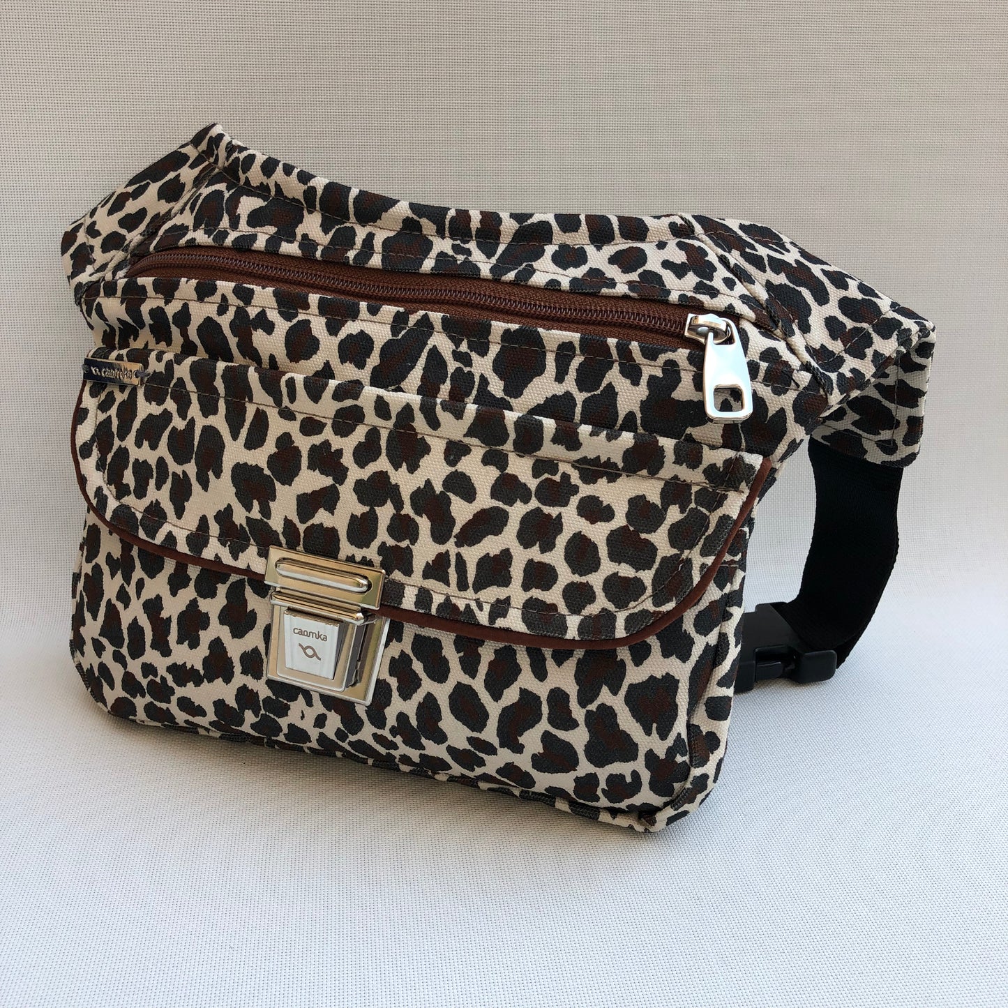 Special Animal Print · Exclusive Piece No. 10252