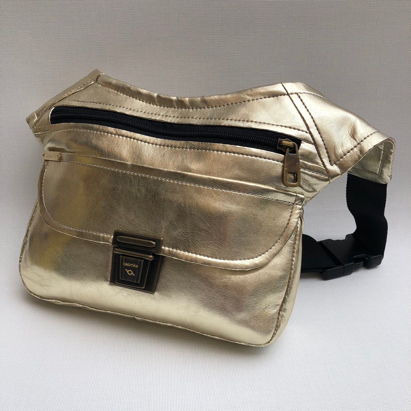 Special Champany + Back Pocket Vegan Leather. Unique Piece No. 10329