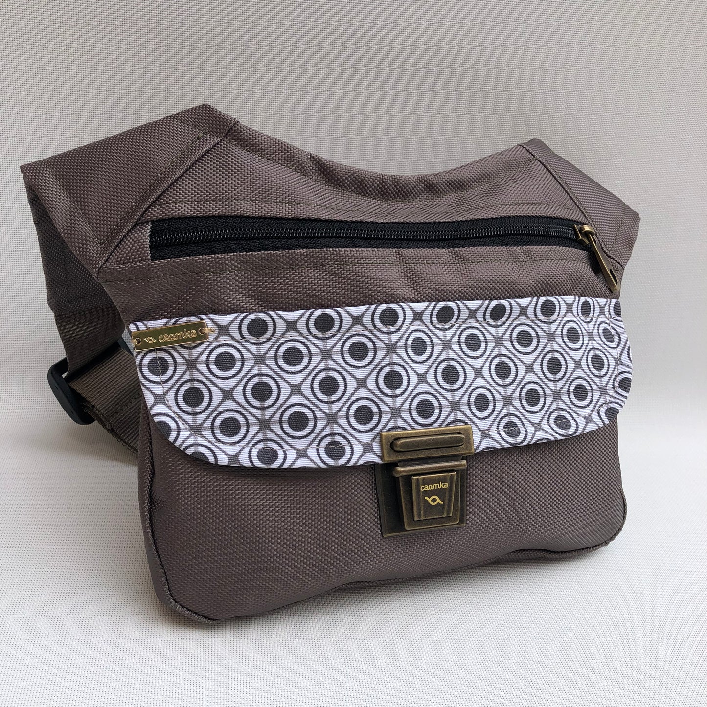 Special Green/Brown · Impermeable · Pieza Única Núm. 10435