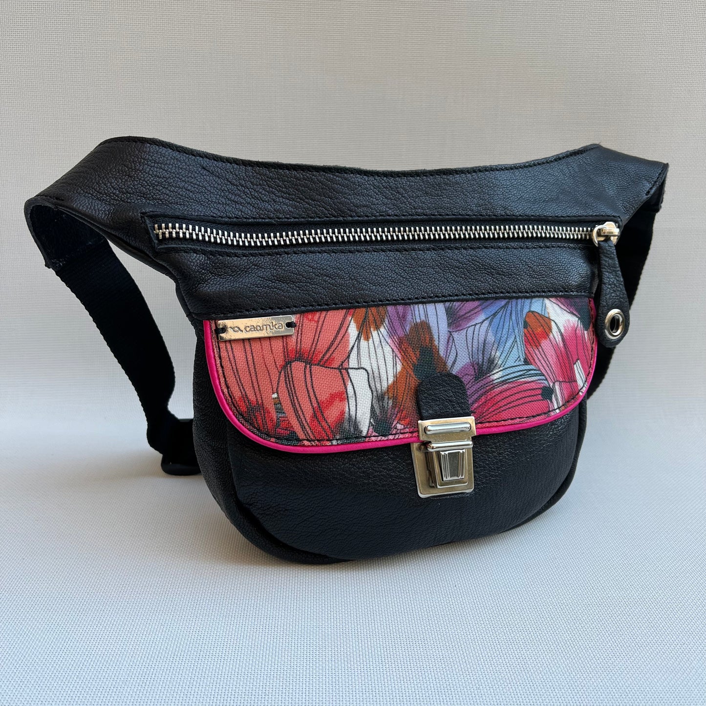 Mini Special Black & Colors · Piel natural BioCuir® · Pieza Única Núm. 10504