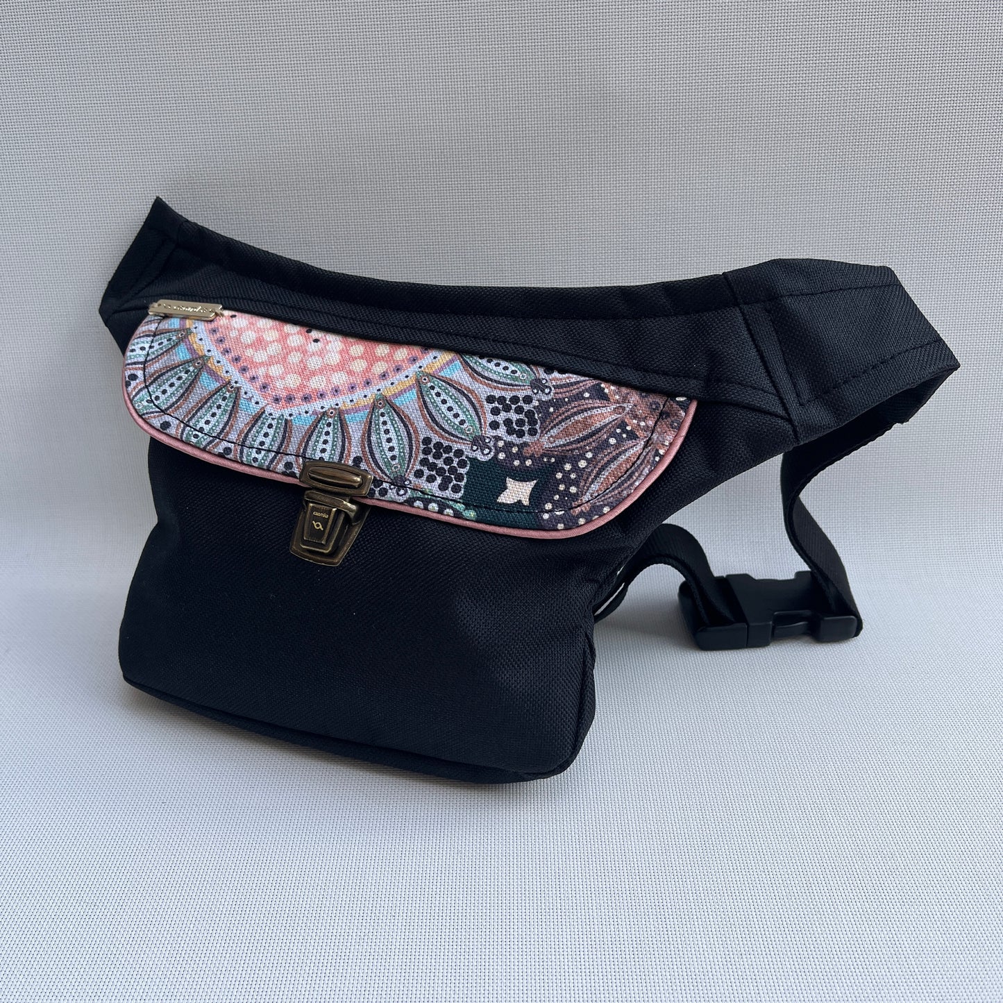 Mini Black & Sweet Mandalas "Cordura" Unique Piece No. 10796