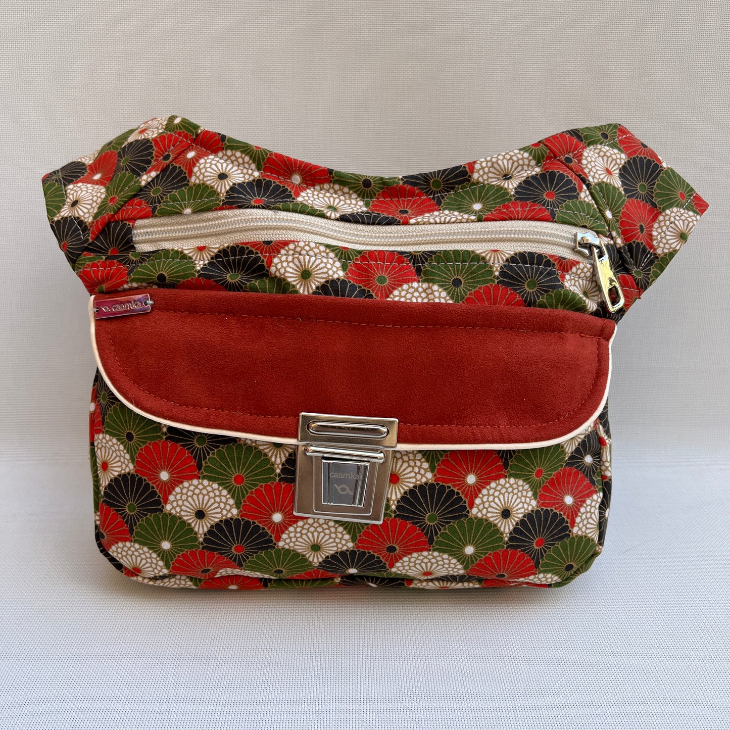 Spezielles japanisches Wellen-Unikat Nr. 12130