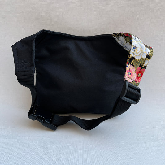 Spezielles schwarzes "Cordura" & japanisches Blumen-Unikat Nr. 11240