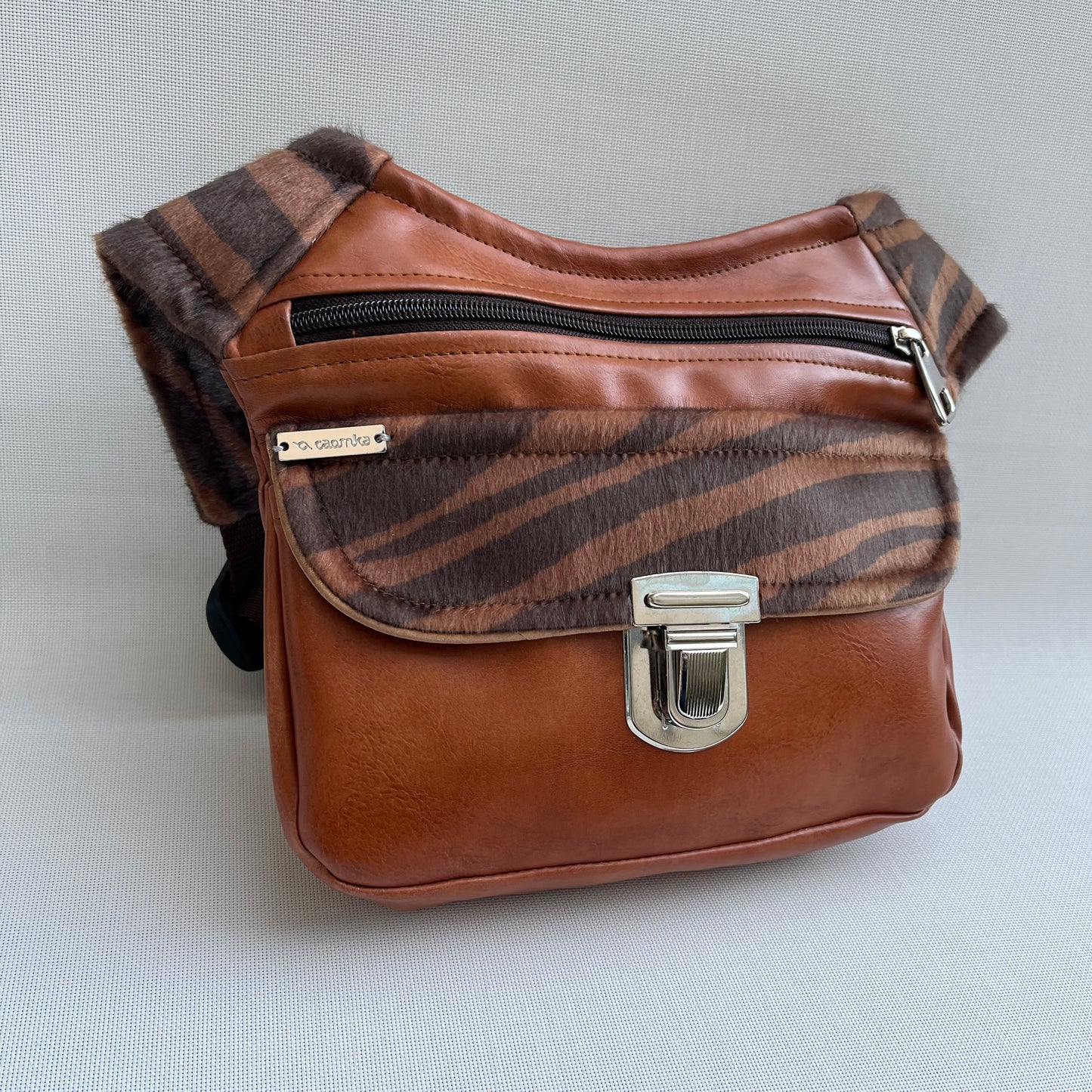 Special Brown & Velvet + Bolsillo trasero · Pieza Única Núm. 11326