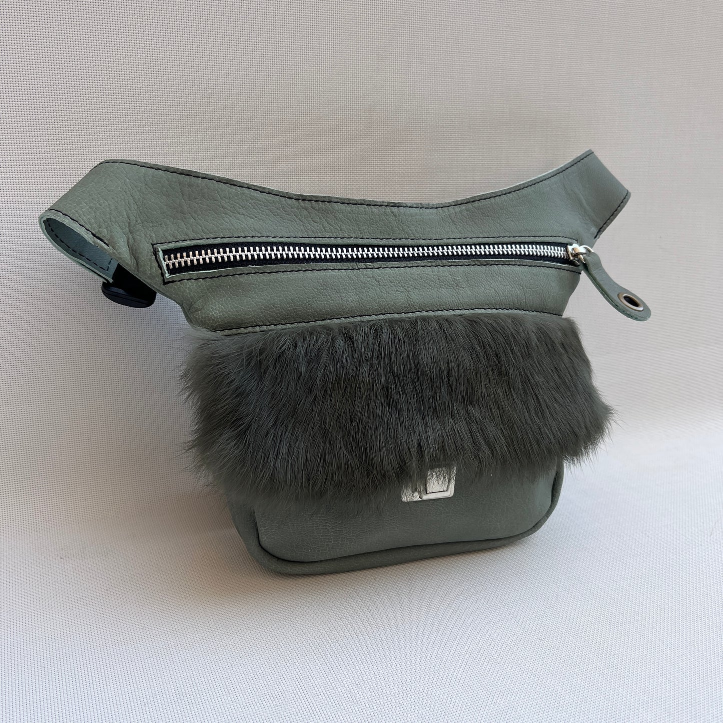 Mini Premium Soft & Silver BioCuir® Naturleder Einzelstück Nr. 13012