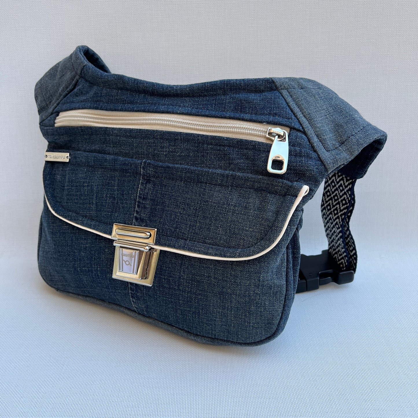 ♻️ Jeans Recycled ♻️ + Bolsillo trasero · Pieza Única Núm. 12185