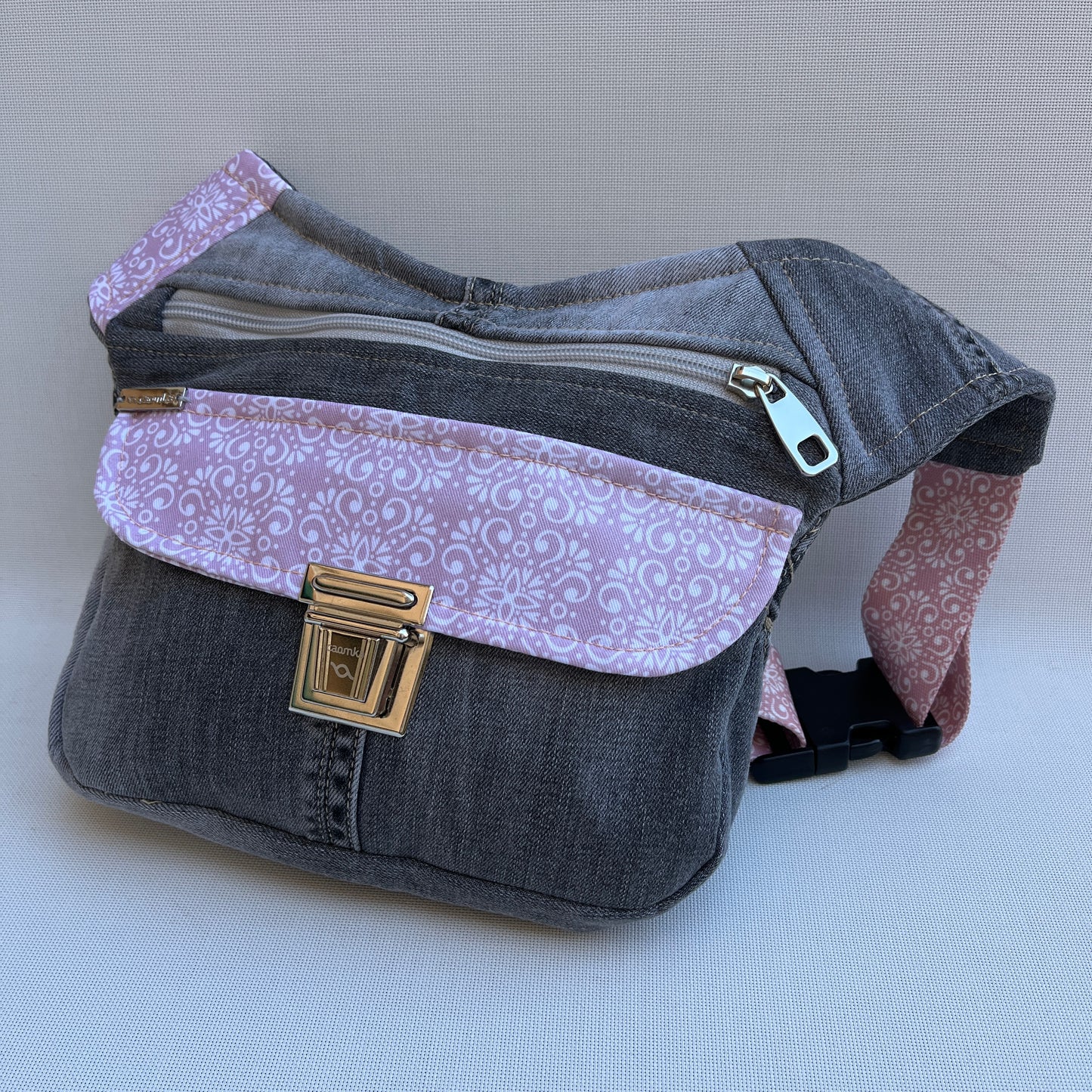 ♻️ Jeans Recycled ♻️ Unique Piece No. 12186