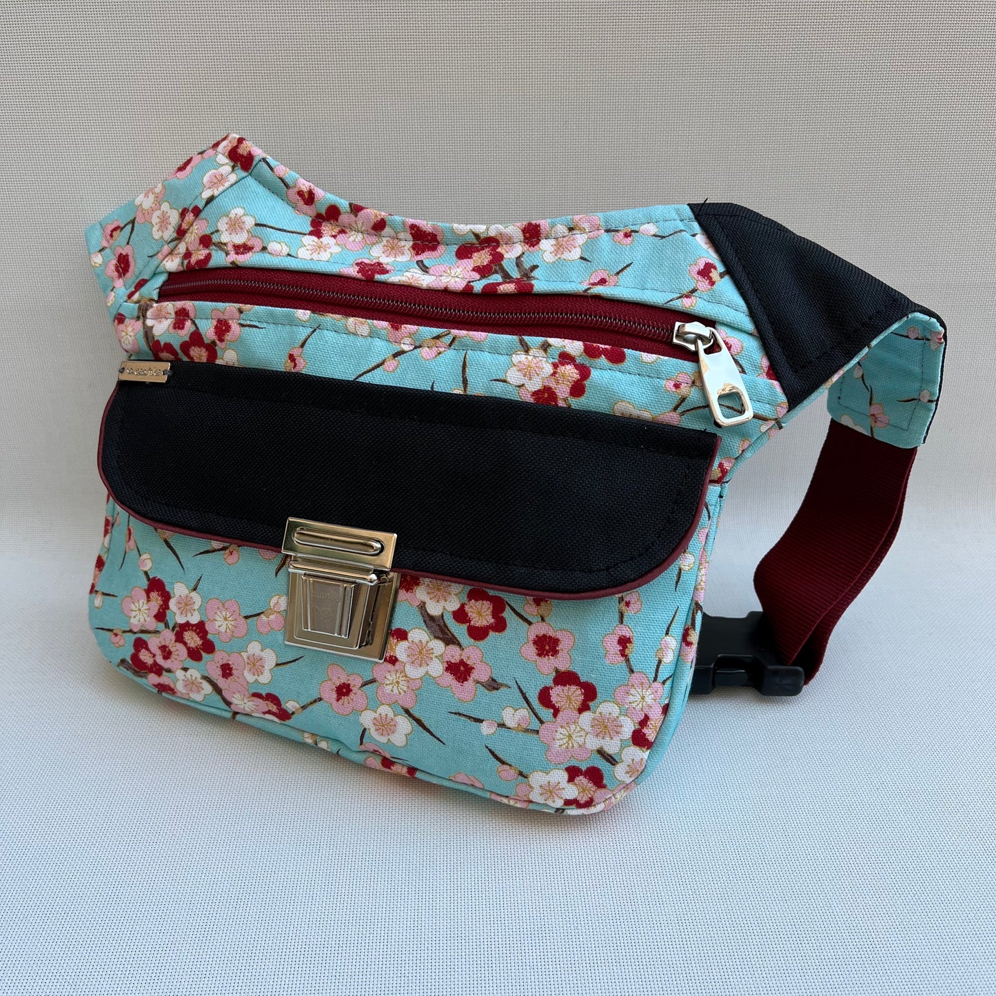 Special Sakura Flowers · Pieza Única Núm. 10490