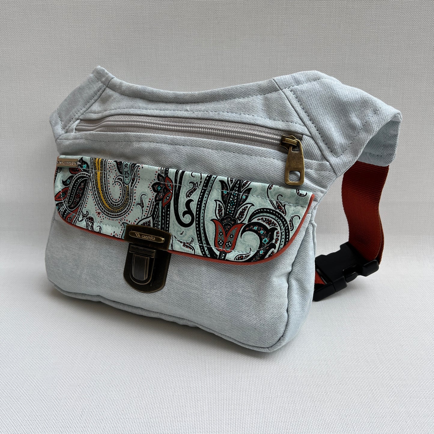 Special Jeans & Cashmere Unique Piece No. 11301