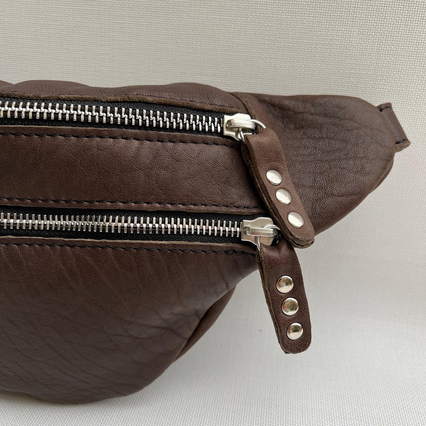 Retro Chic Dark Brown BioCuir® Natural Leather Exclusive Piece No. 11362
