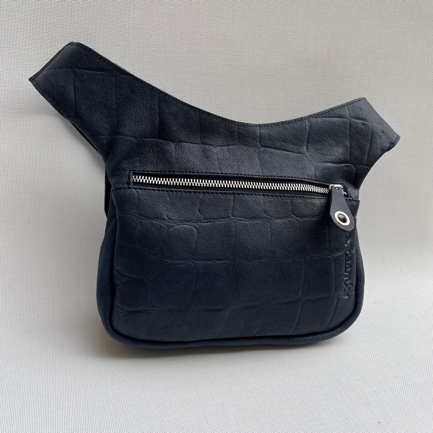 Special Dark Blue & Silver · Piel natural BioCuir® · Pieza Única Núm. 10520