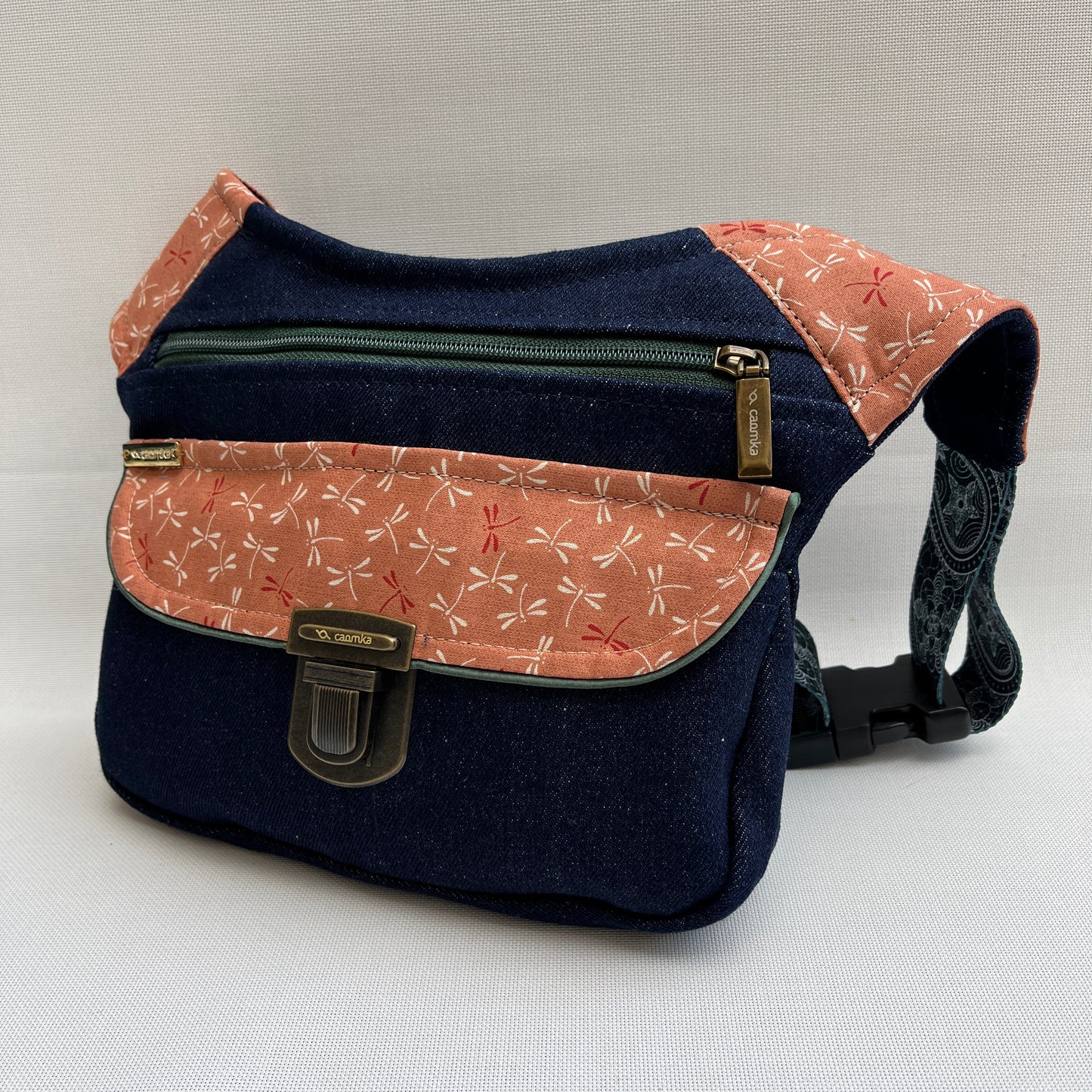 Special Jeans & Dragonfly · Pieza Única Núm. 13049