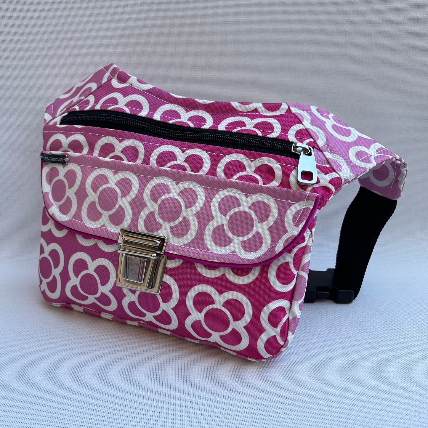 Special Pant Pink · Impermeable · Pieza Única Núm. 12233