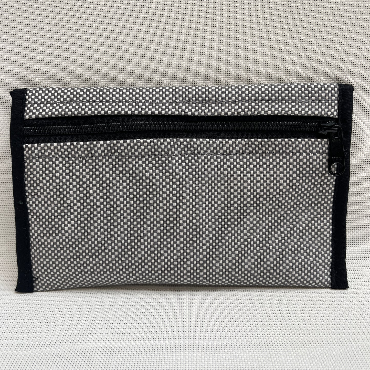 Monedero Plano CAOMKA · Pieza Única Núm. 13107