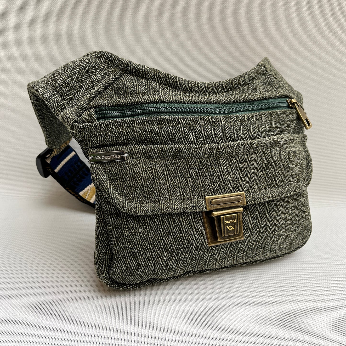 Unisex Green Etnical · Pieza Única Núm. 11410