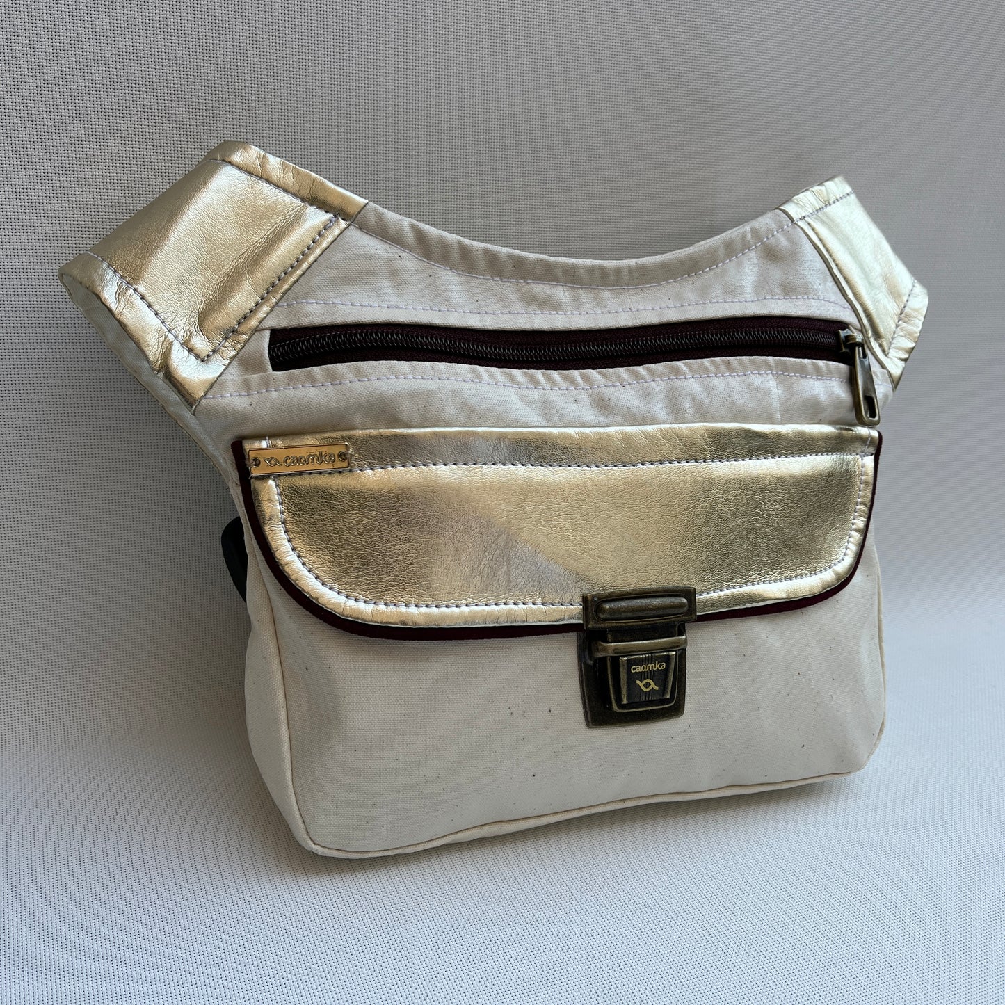 Special Golden Cream (Impermeable) · Pieza Única Núm. 11184