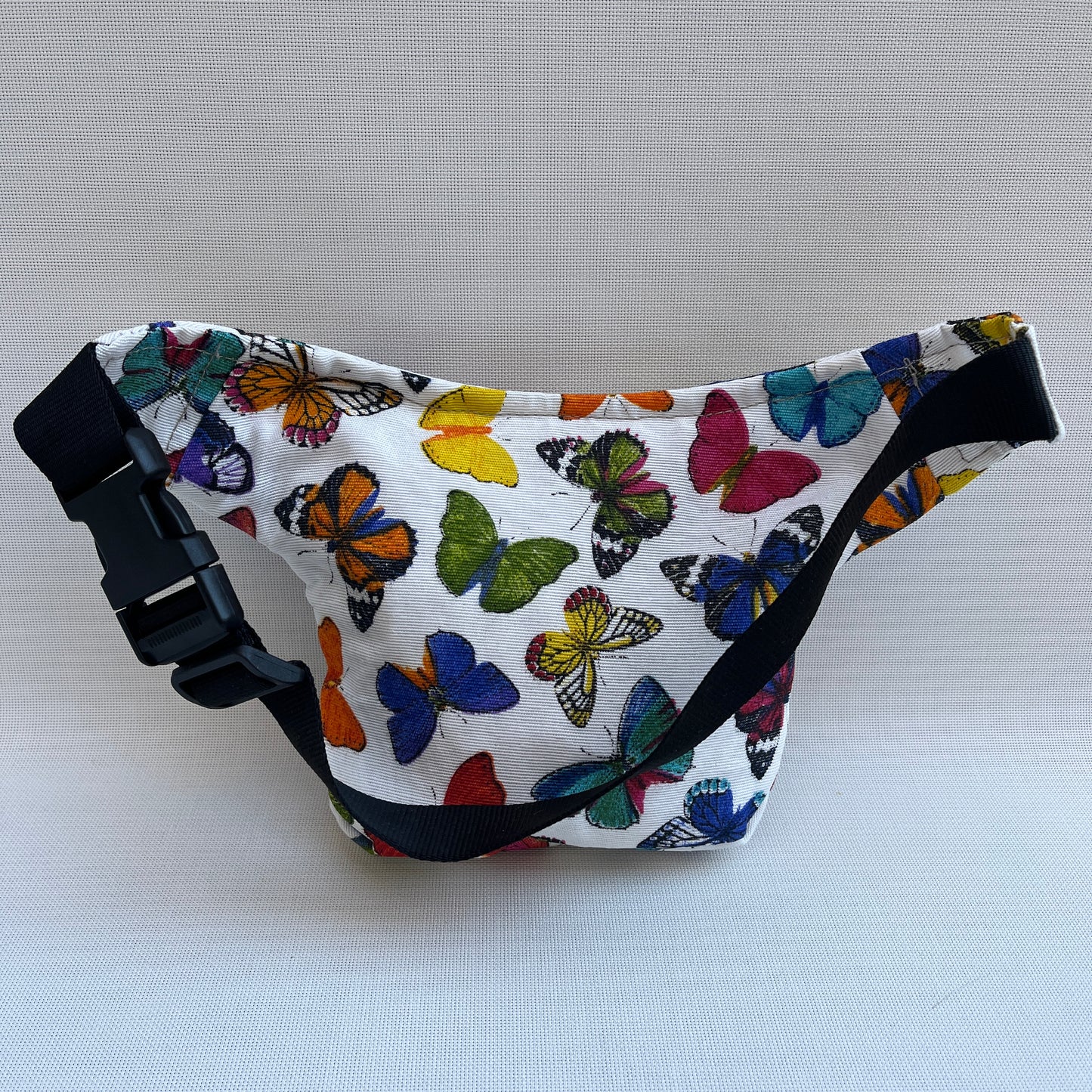 Kids · Niña/o diseño: "Butterflies" · Pieza Única Núm. 13067