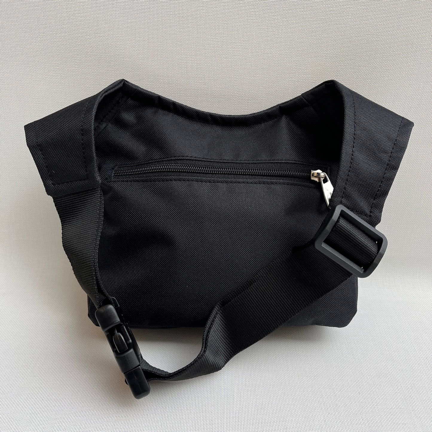 Special Black "Cordura" & Silver + Bolsillo trasero · Pieza Exclusiva Núm. 11613