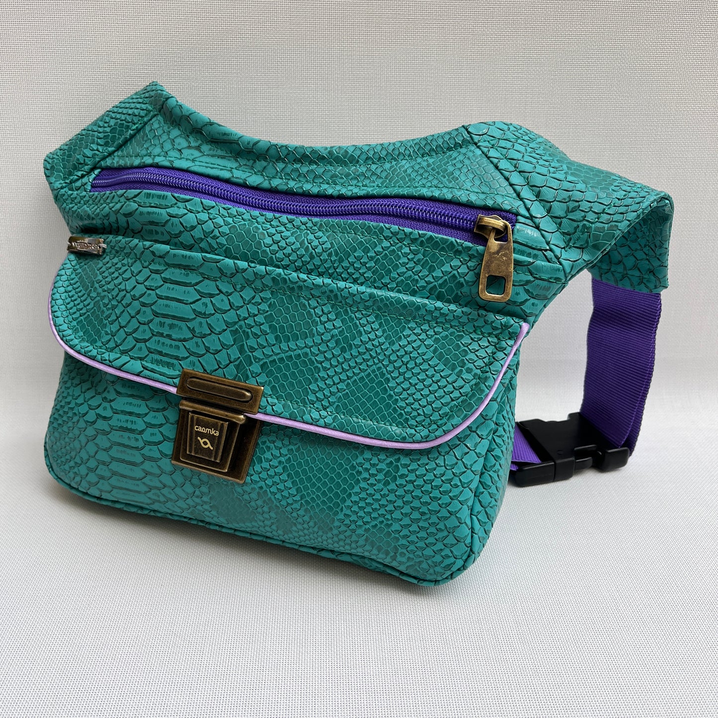 Special Turquoise Snake Vegan Leather Exclusive Piece No. 11580