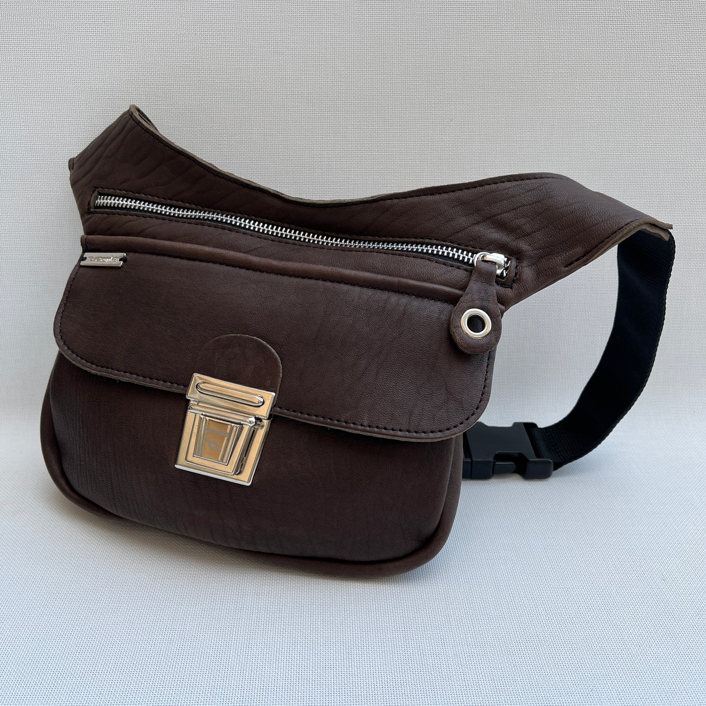 Classic Brown Dark Natural BioCuir® Leather Exclusive Piece No. 11504