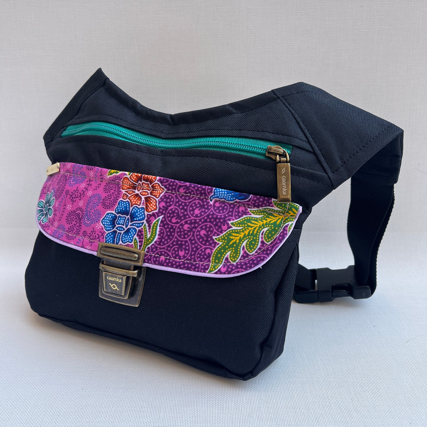 Special Black & Thai · Cordura Impermeable · Pieza Única Núm. 13196