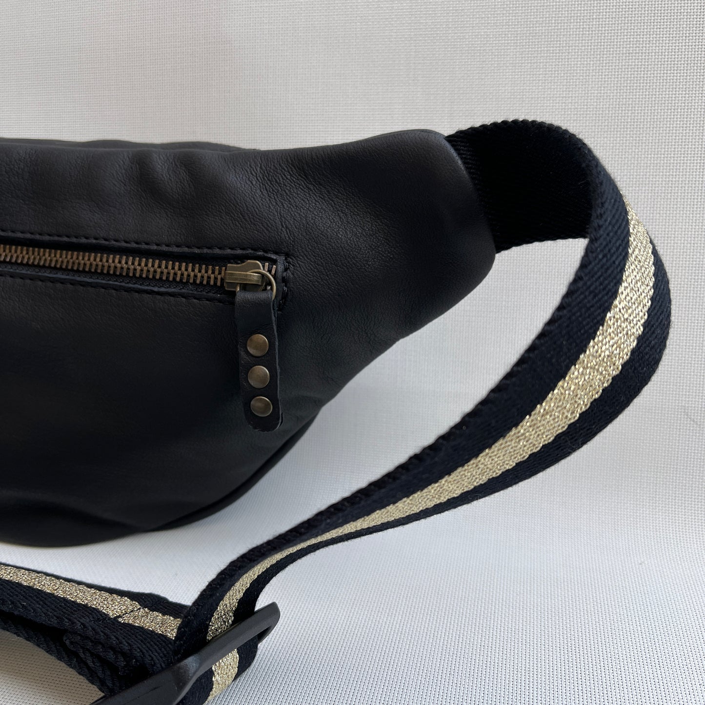 Retro Chic Special Black BioCuir® natural leather Unique Piece No. 10786