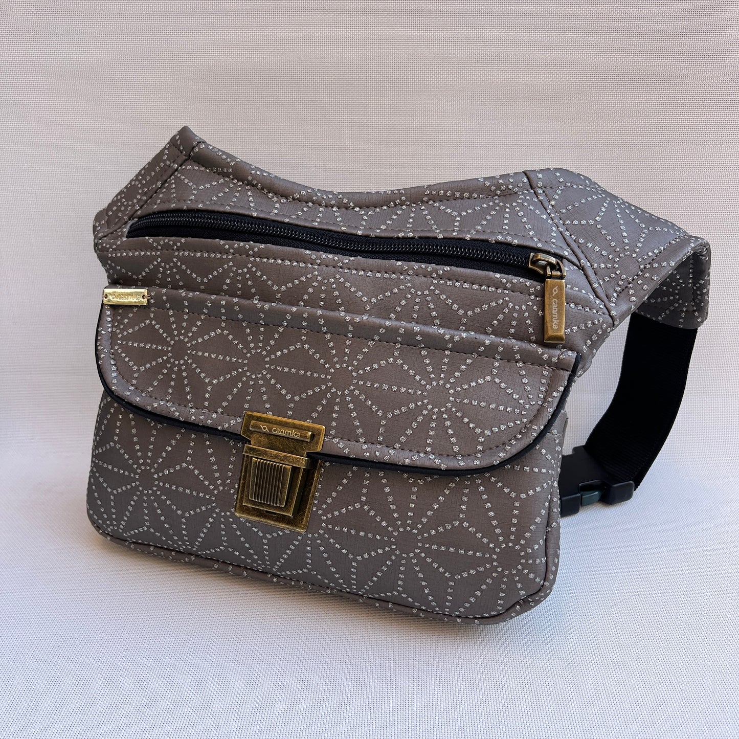 Special Brown & Geometric · Polipiel Vegana · Pieza Exclusiva Núm. 13281
