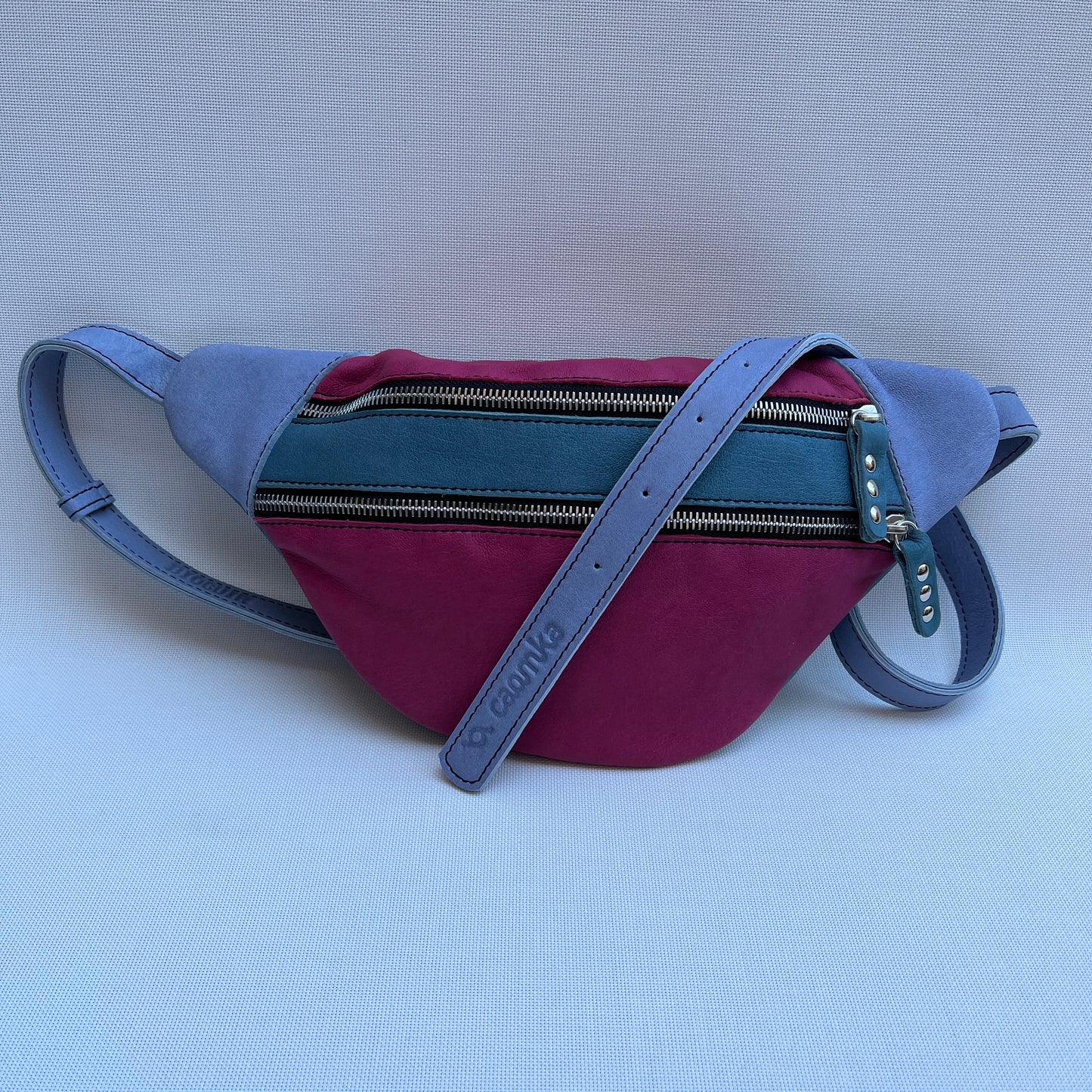 Retro Chic Rosa Fucsia, Azul Vaquero y Lila Claro · Piel natural BioCuir® · Pieza Exclusiva Núm. 11673