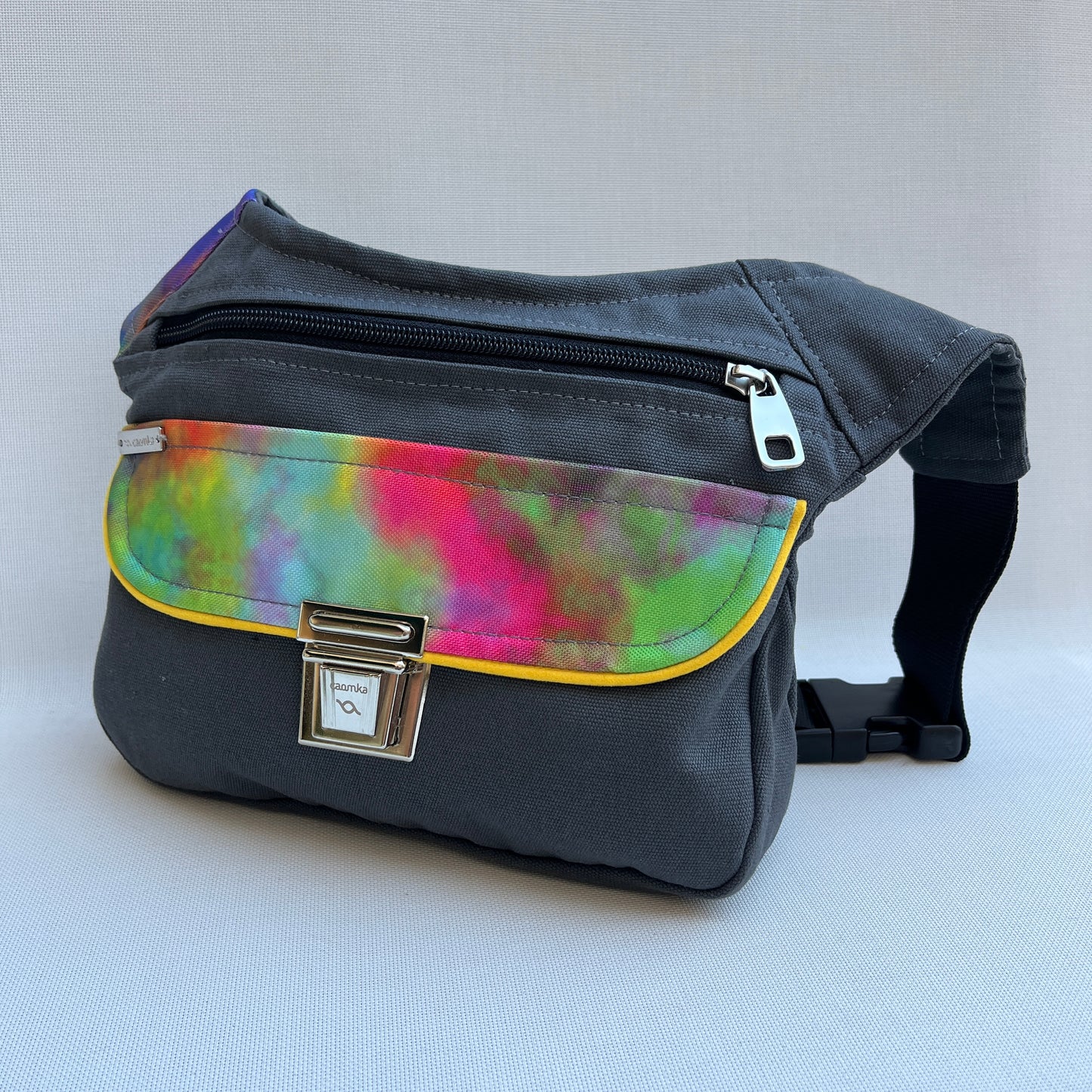 Special Gray & Tie Dye · Pieza Única Núm. 12586