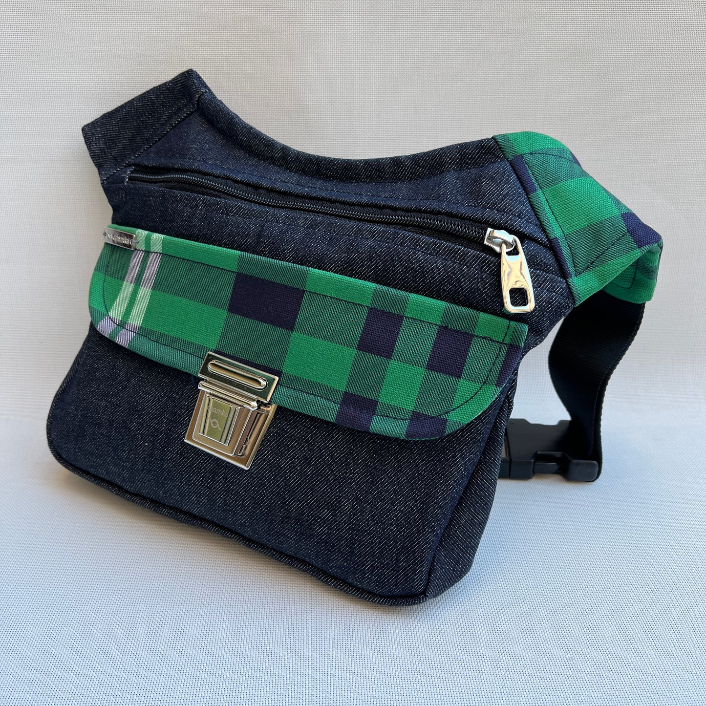 Special Jeans Irish · Pieza Única Núm. 10902