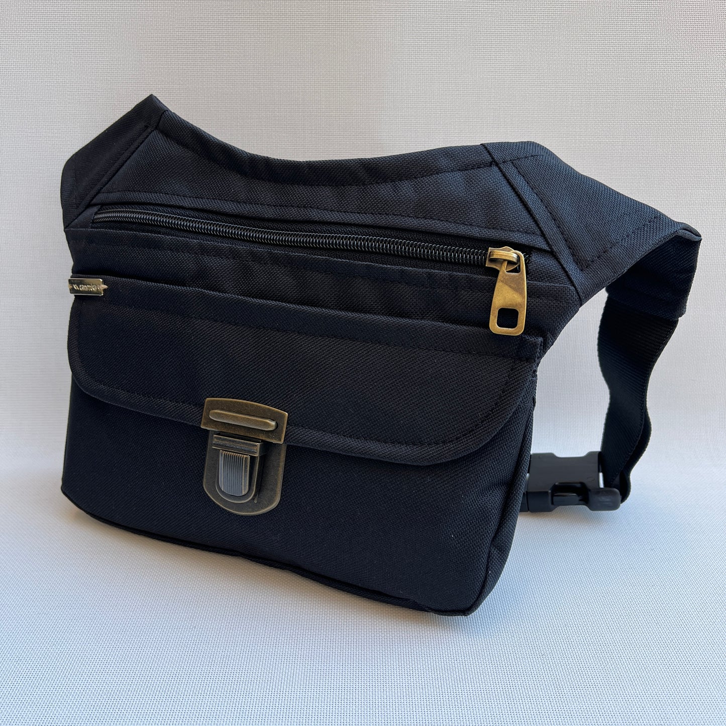 Classic Black "Cordura" Waterproof + Back pocket Exclusive Part No. 10838