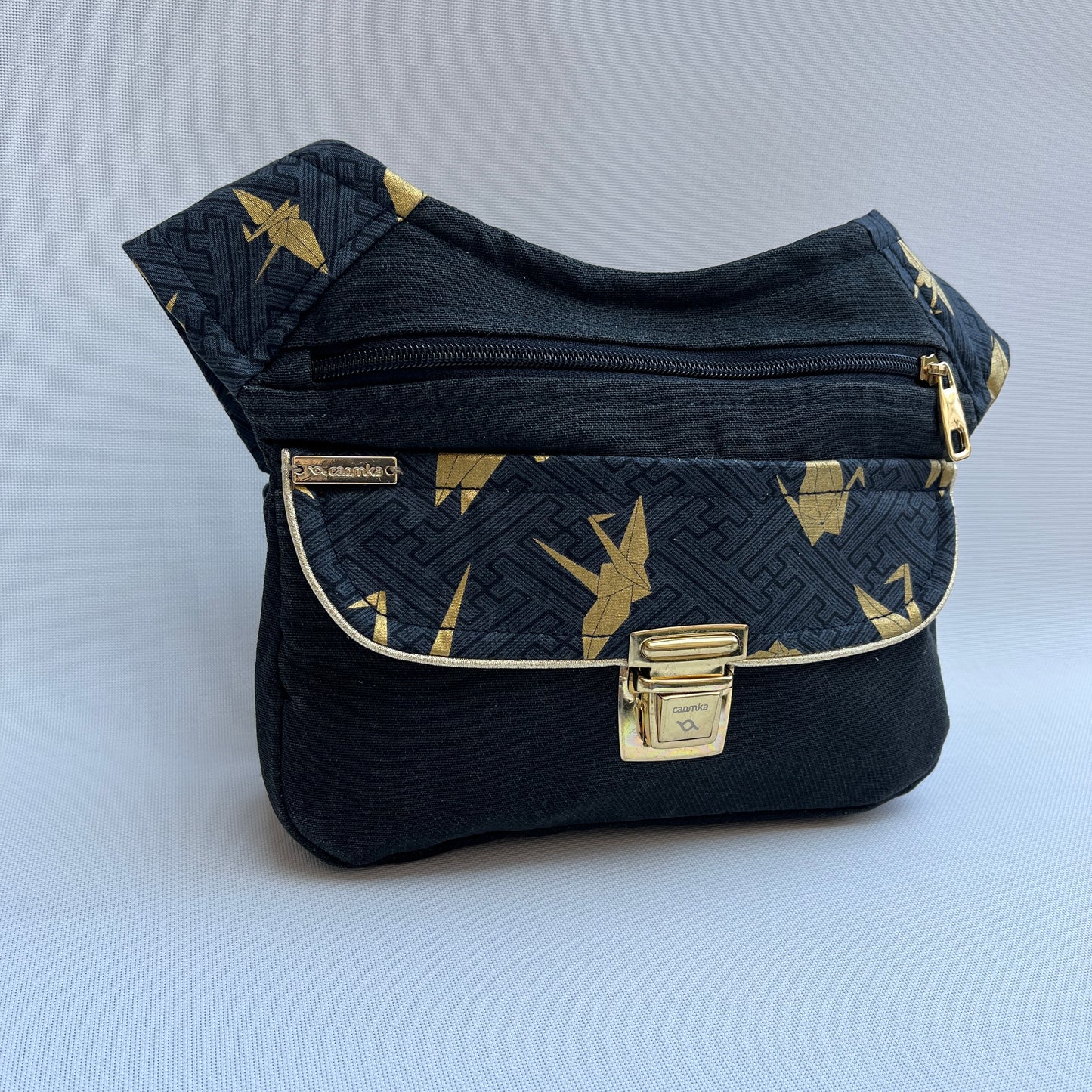 Special Black Jeans Golden · Pieza Única Núm. 11686