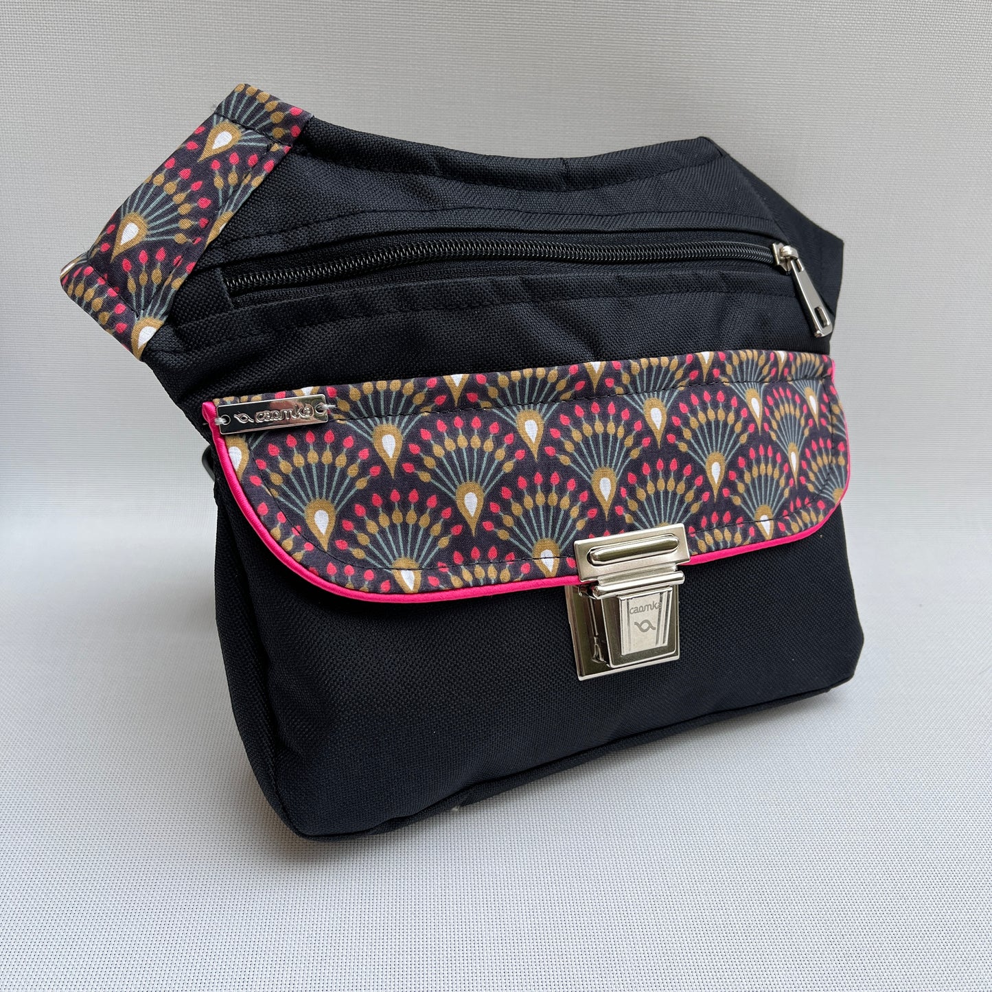 Special Black Fantasy · Impermeable · Pieza Única Núm. 11705