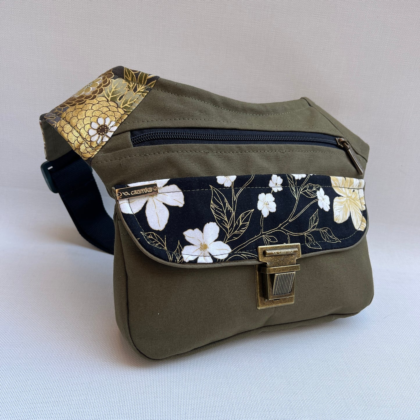 Special Green Kaki & Flowers · Pieza Única Núm. 13311