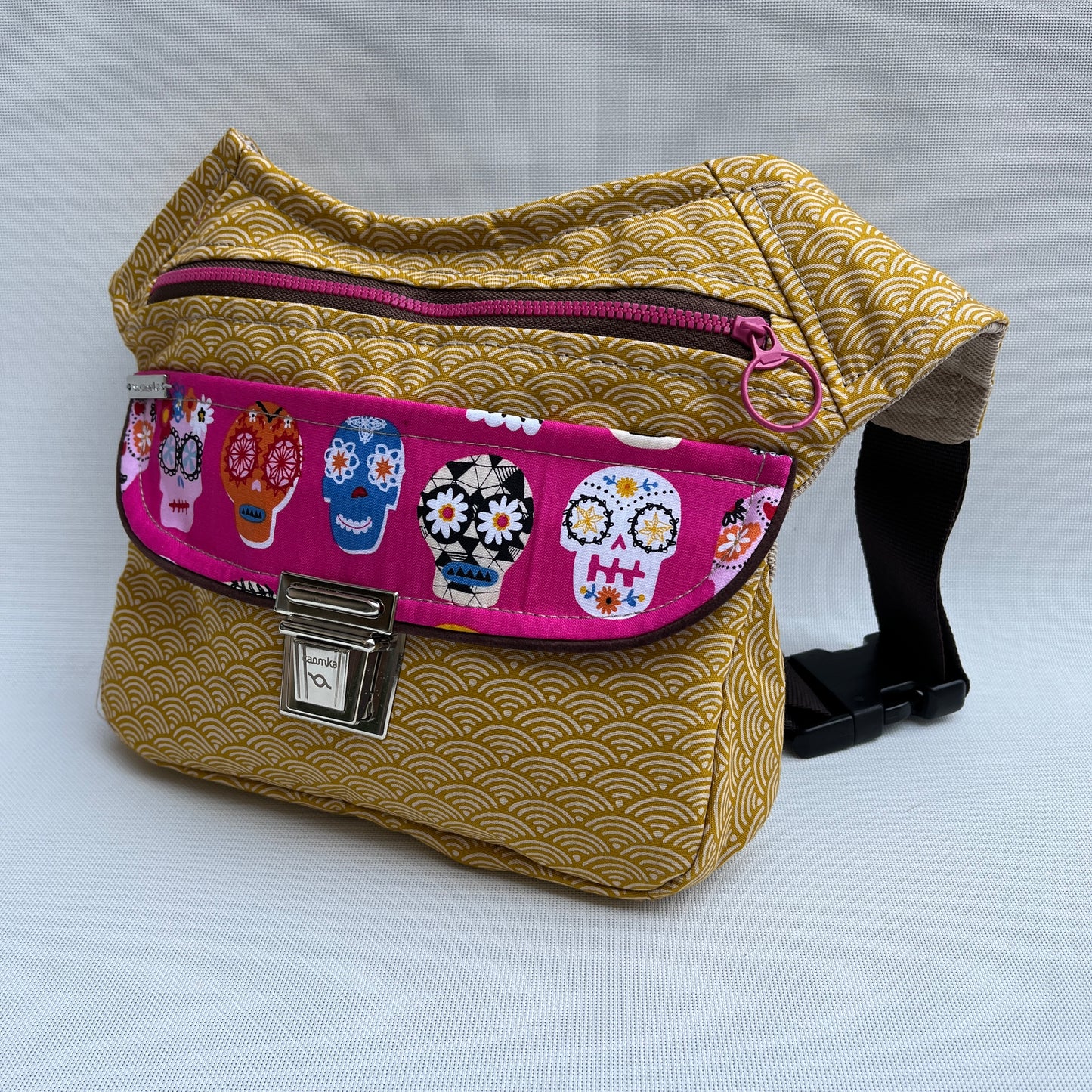 Special Japanese Waves & Skulls · Pieza Única Núm. 12542