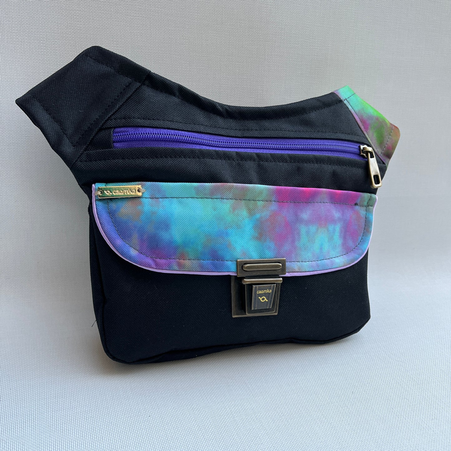 Special Creative Colors · Waterproof · Unique Piece No. 10895